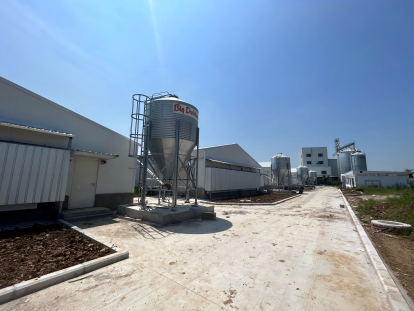 Integrated poultry farm automation solution